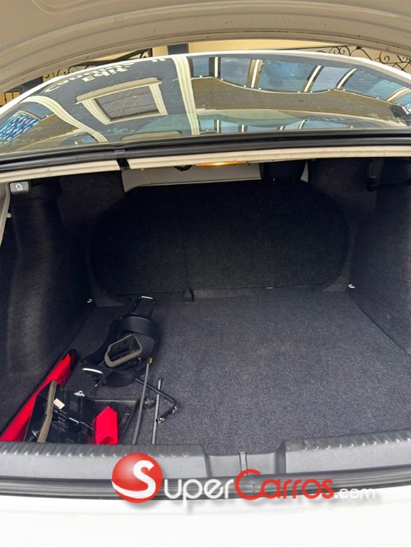 2011 Volkswagen Jetta — foto 6 / 11