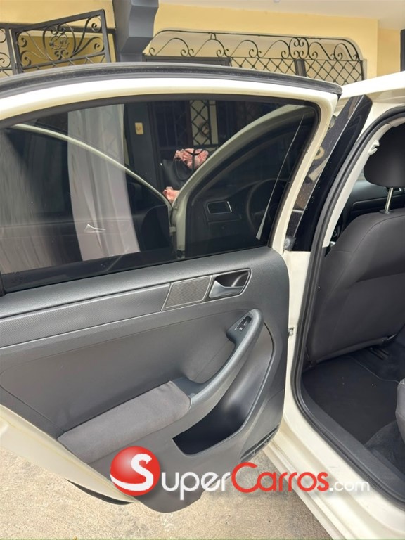 2011 Volkswagen Jetta — foto 11 / 11