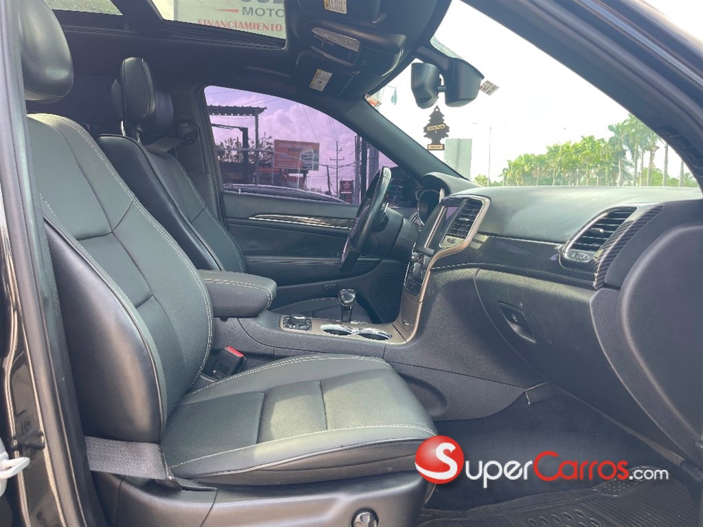 2014 Jeep Grand Cherokee Overland — foto 6 / 8