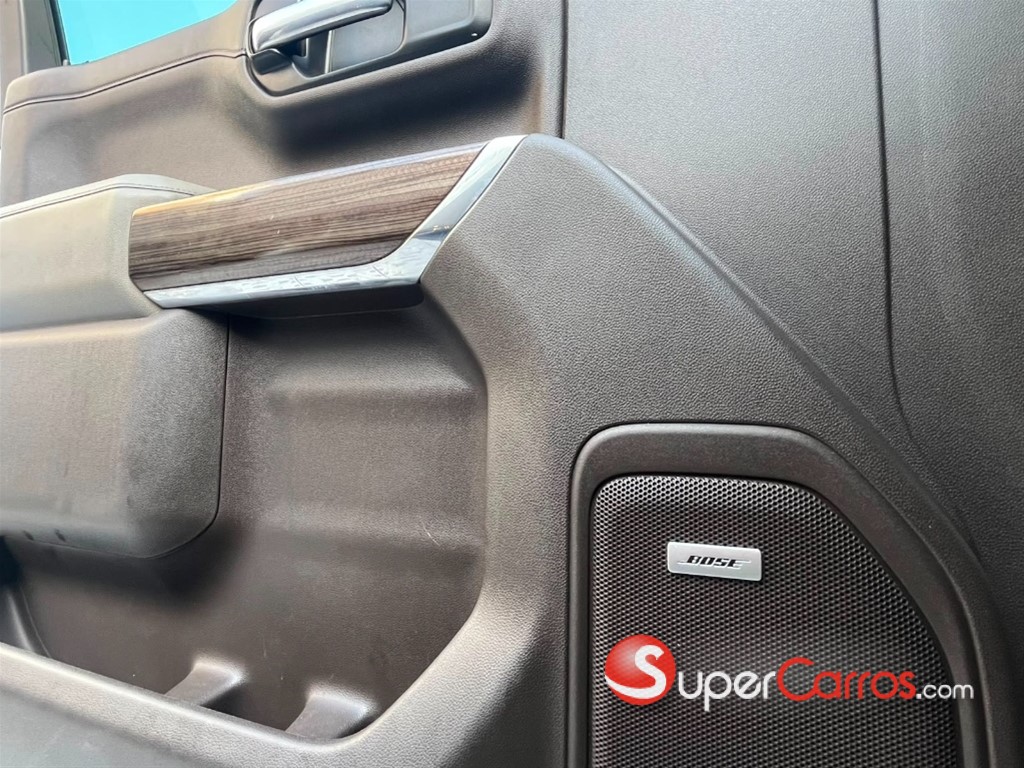 2021 Chevrolet Silverado RST Duramax — foto 10 / 11