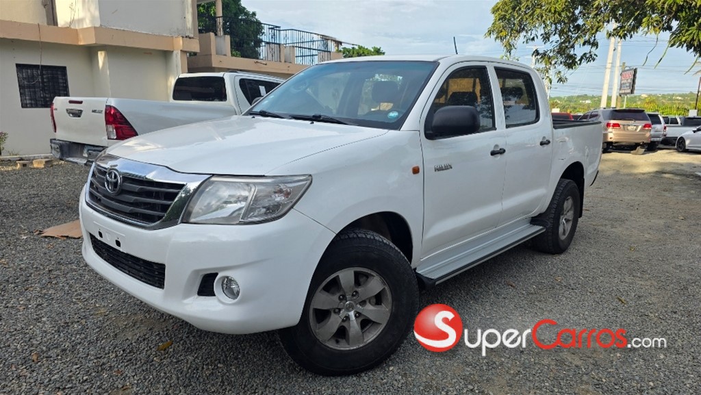 2015 Toyota Hilux