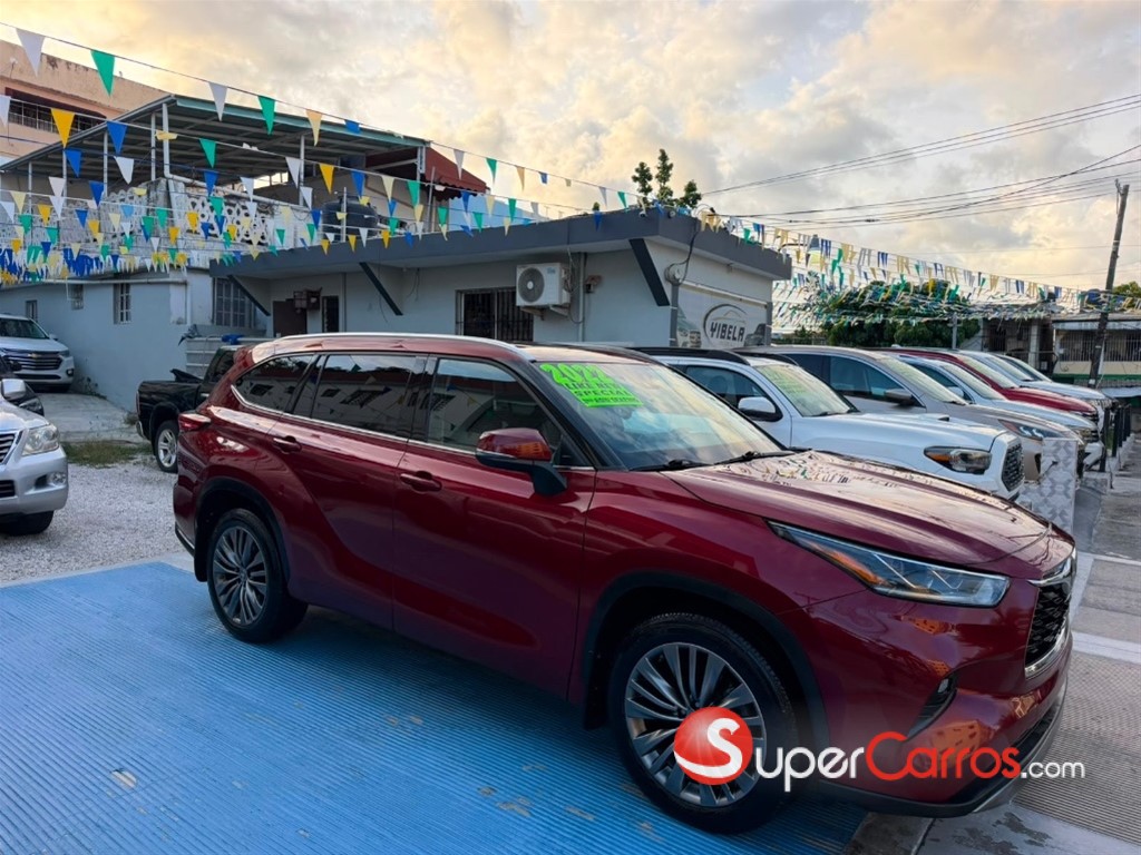 2022 Toyota Highlander Platinum — foto 2 / 12