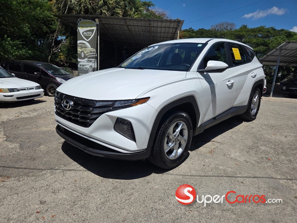 2023 Hyundai Tucson SE