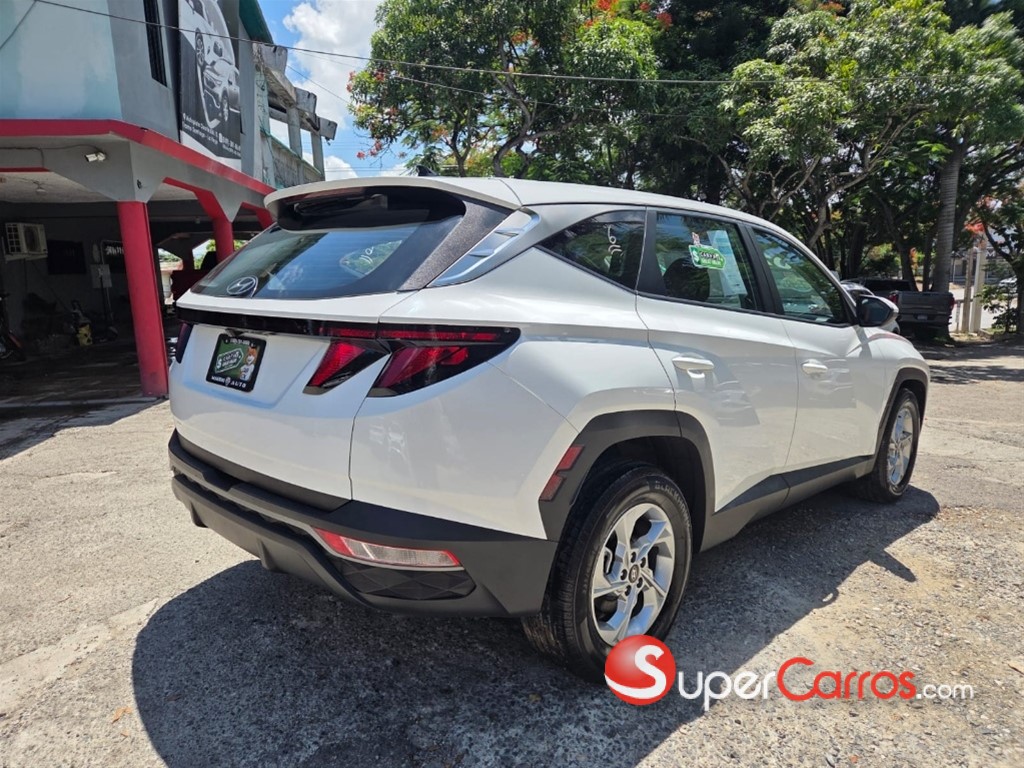 2023 Hyundai Tucson SE — foto 4 / 12