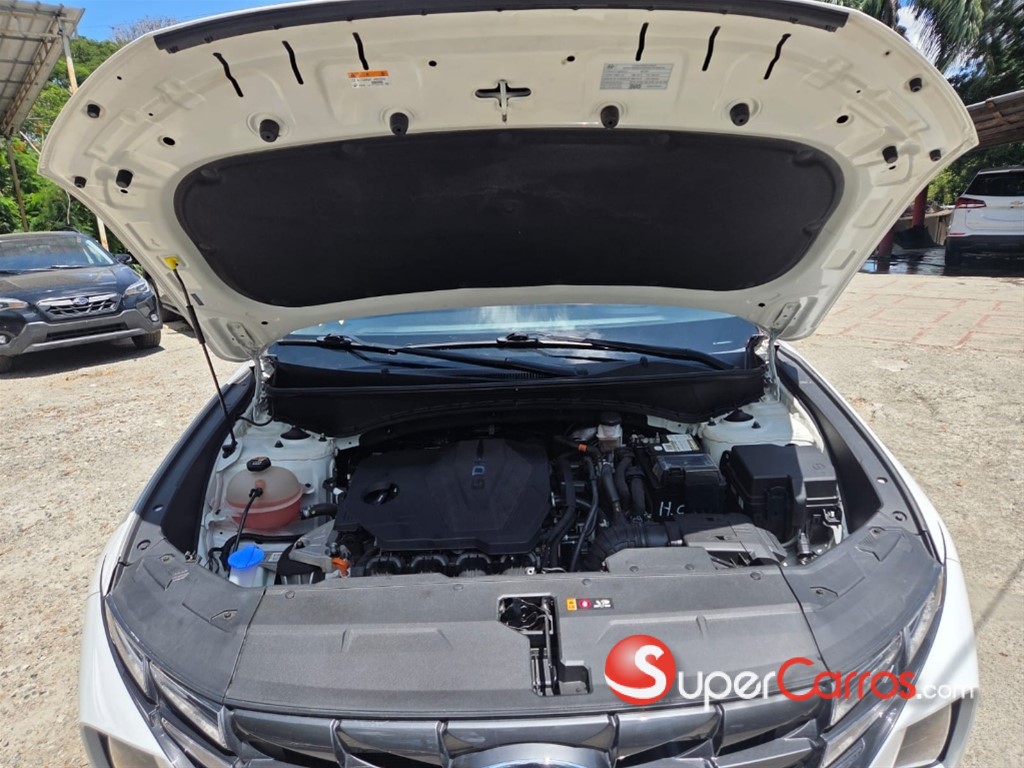 2023 Hyundai Tucson SE — foto 10 / 12