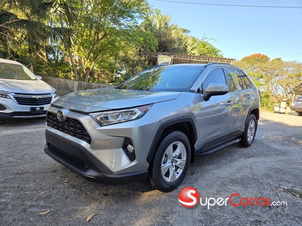2021 Toyota RAV4 Limited Hybrid