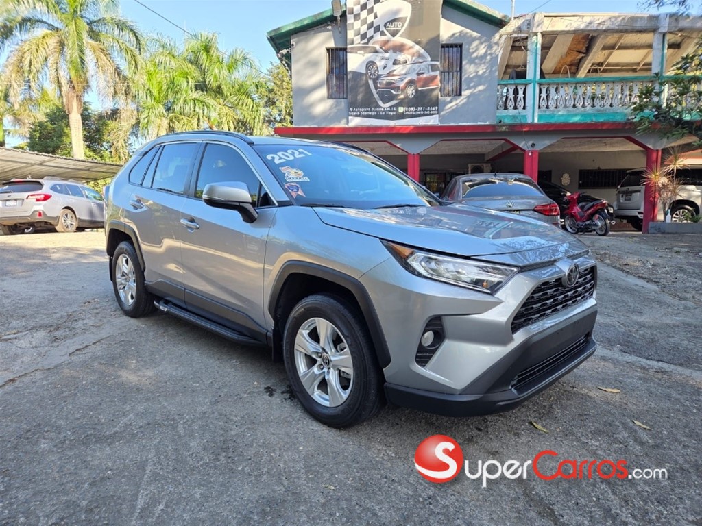 2021 Toyota RAV4 Limited Hybrid — foto 2 / 12