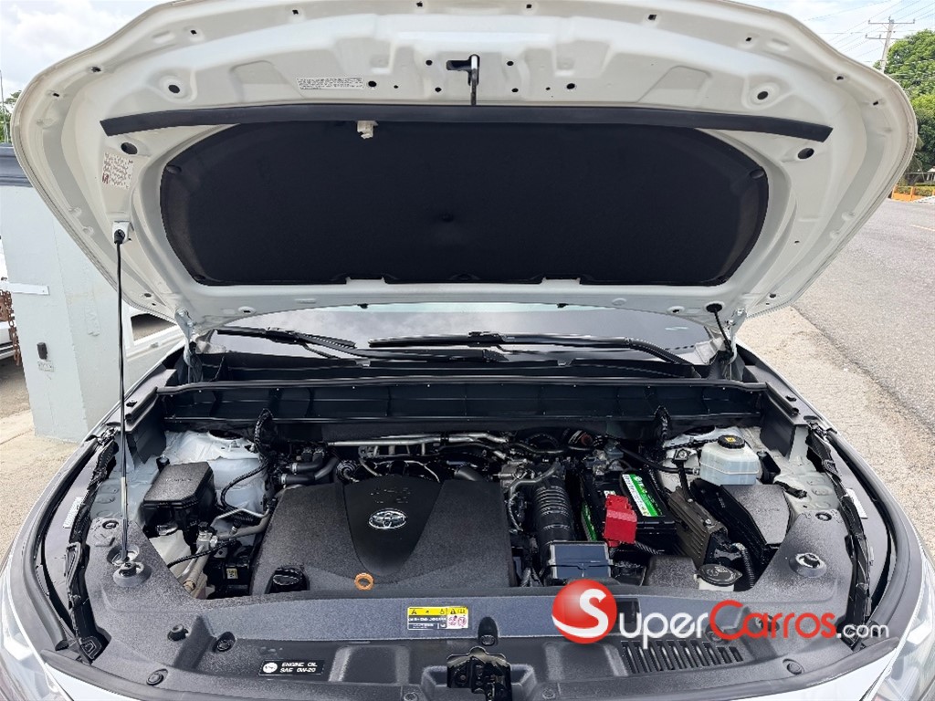 2022 Toyota Highlander Limited — foto 4 / 12