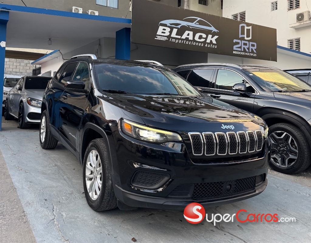 2021 Jeep Cherokee Latitude — foto 4 / 9