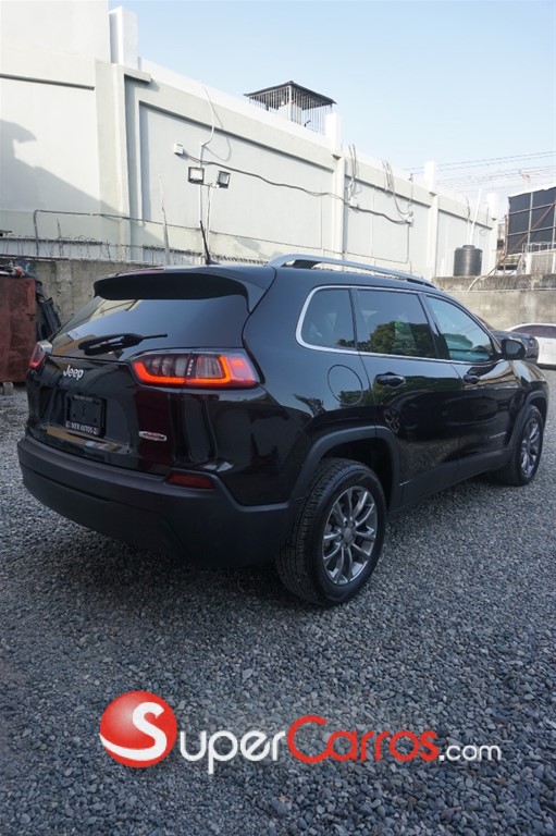 2020 Jeep Cherokee Latitude — foto 4 / 11