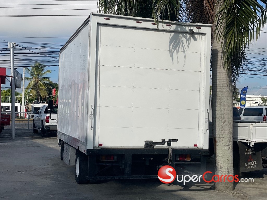 2014 Isuzu NPR 14 pies — foto 2 / 7