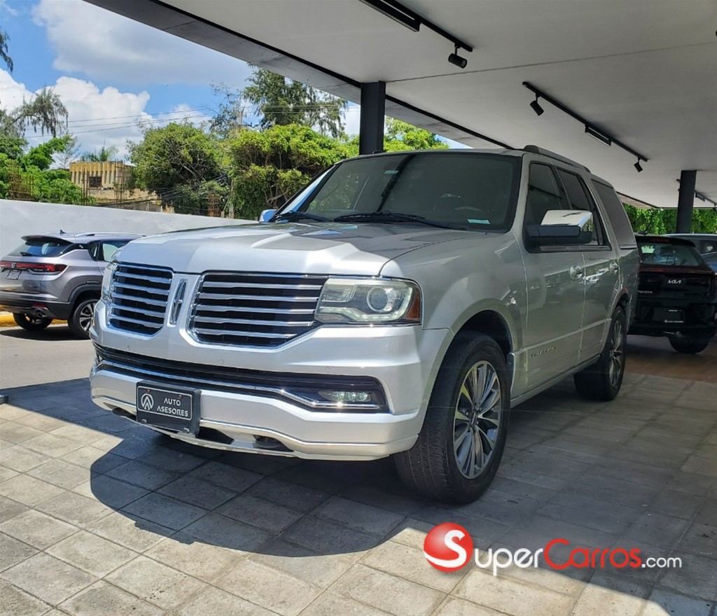 2015 Lincoln Navigator Reserve I — foto 3 / 12