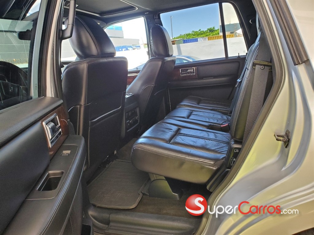 2015 Lincoln Navigator Reserve I — foto 11 / 12