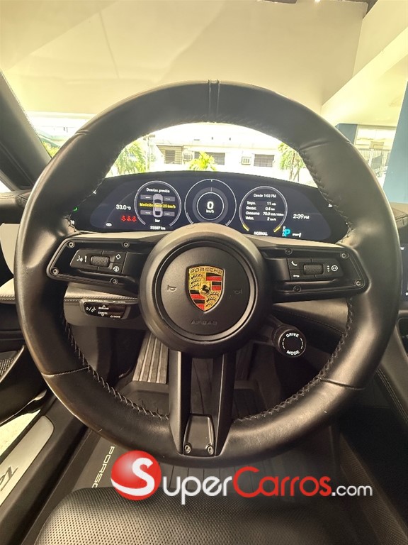 2021 Porsche Taycan 4S — foto 9 / 12
