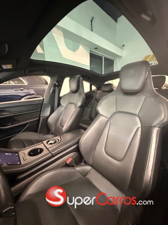 2021 Porsche Taycan 4S — foto 12 / 12