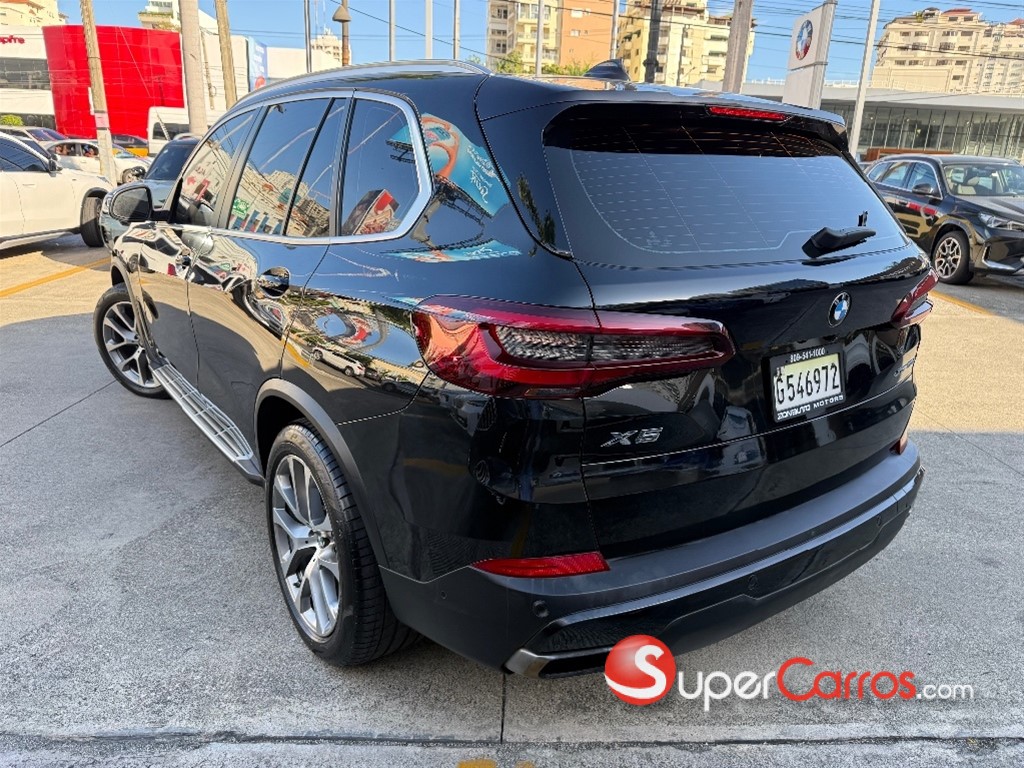 2021 BMW X 5 25D — foto 2 / 11