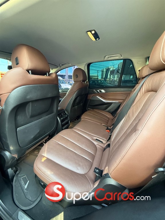 2021 BMW X 5 25D — foto 4 / 11