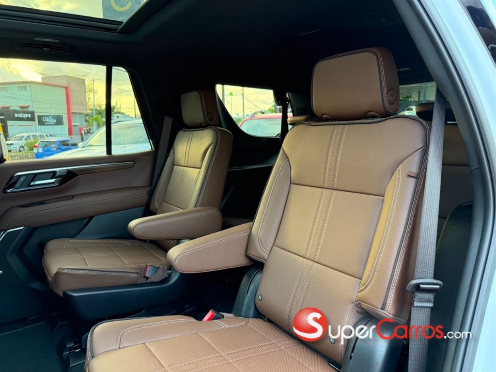 2026 Chevrolet Tahoe Highcountry Duramax — foto 10 / 11