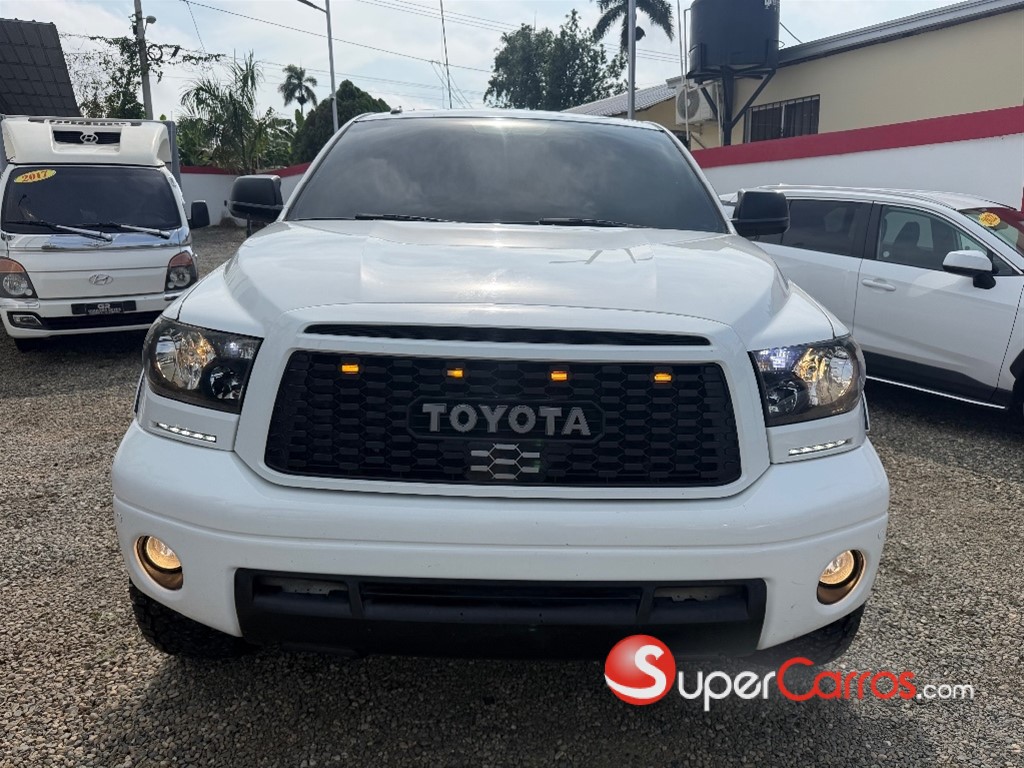 2010 Toyota Tundra LIMITED — foto 3 / 9