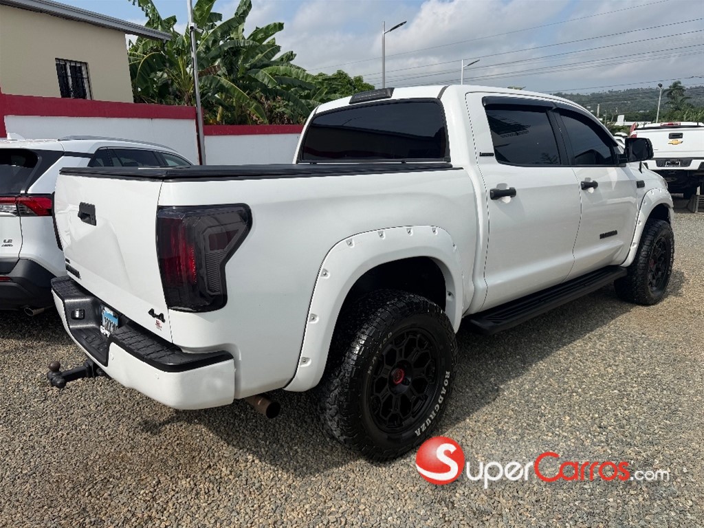 2010 Toyota Tundra LIMITED — foto 4 / 9