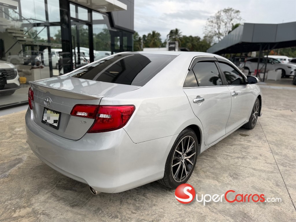 2014 Toyota Camry LE — foto 6 / 10