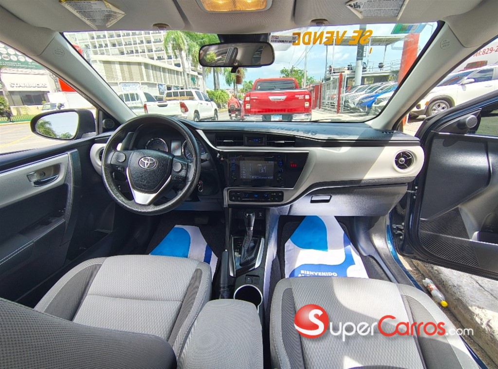 2018 Toyota Corolla LE — foto 9 / 9