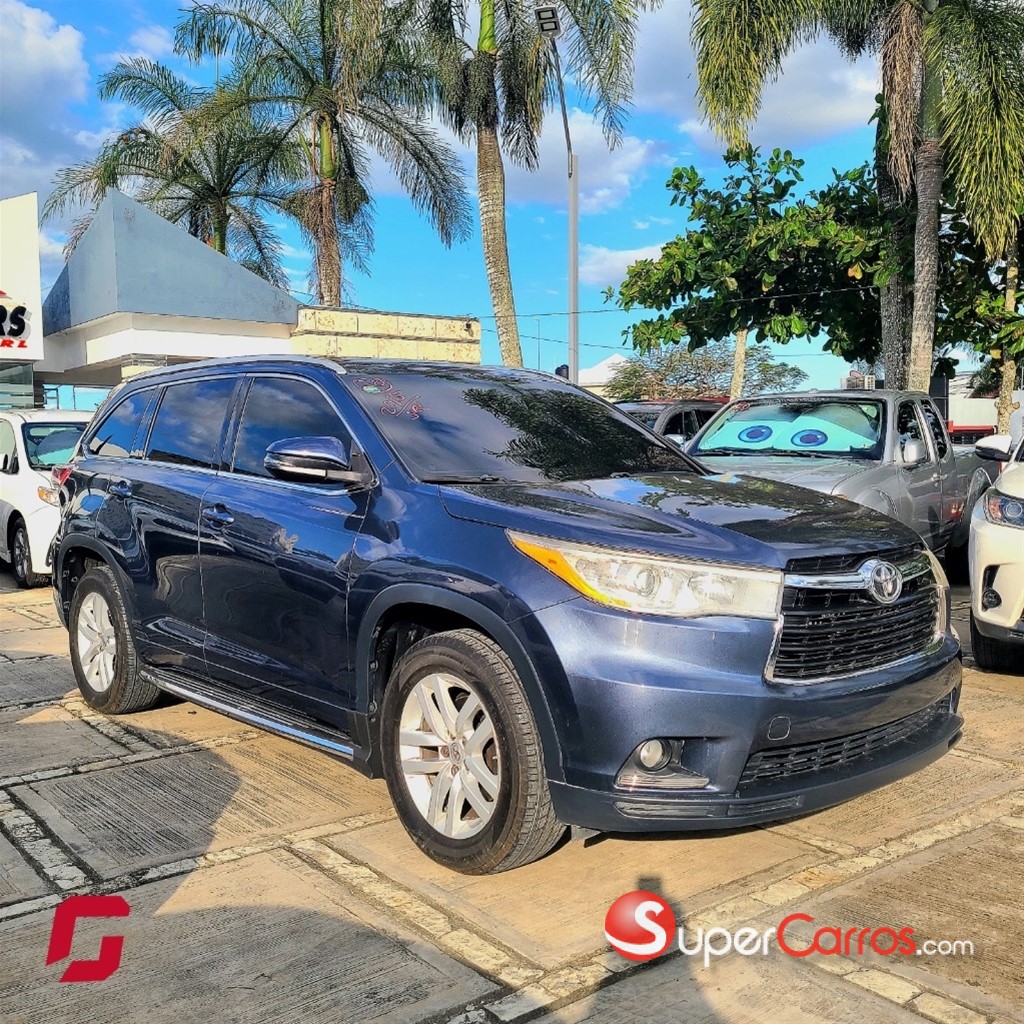 2015 Toyota Highlander LE — foto 4 / 10