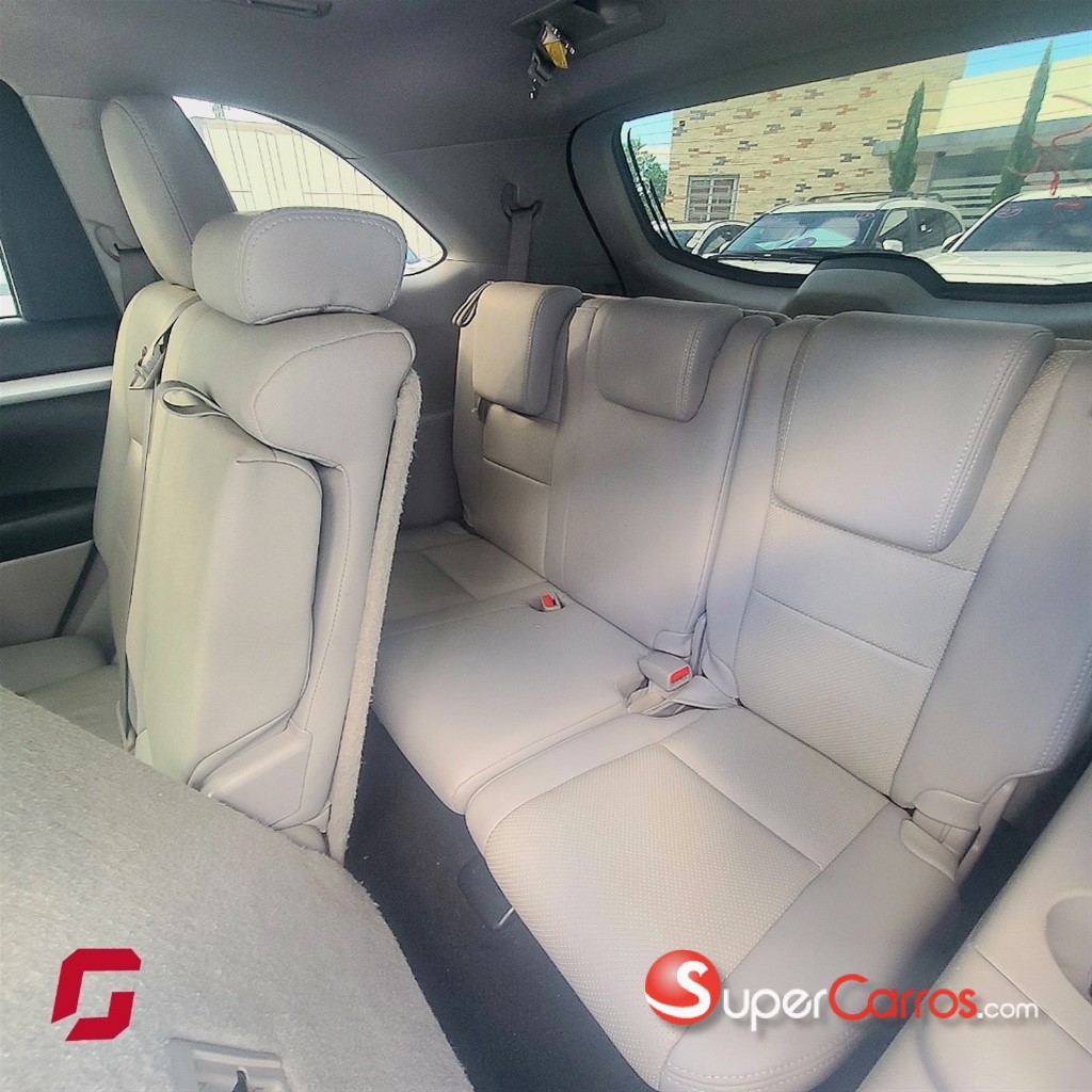 2015 Toyota Highlander LE — foto 7 / 10