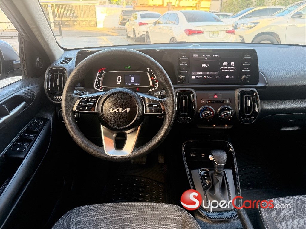 2024 Kia Sonet — foto 5 / 8
