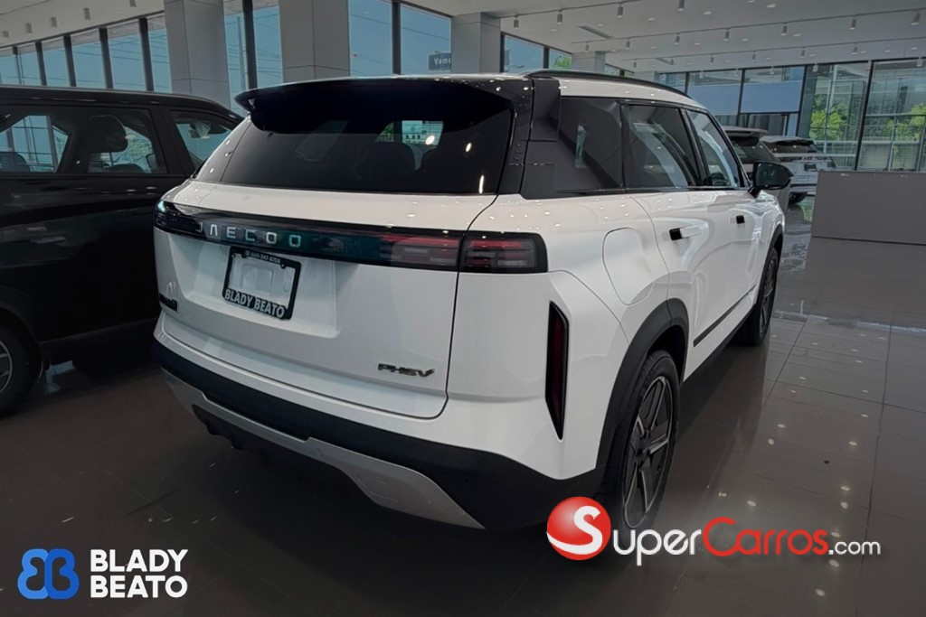 2026 JAECOO J7 — foto 12 / 12