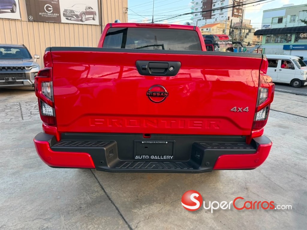 2027 Nissan Frontier Pro-4X — foto 5 / 11