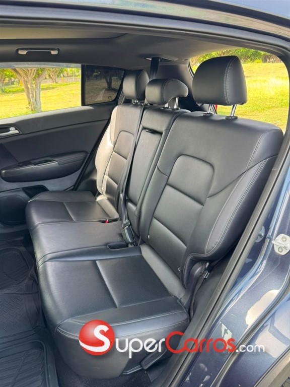 2020 Kia Sportage S — foto 6 / 10