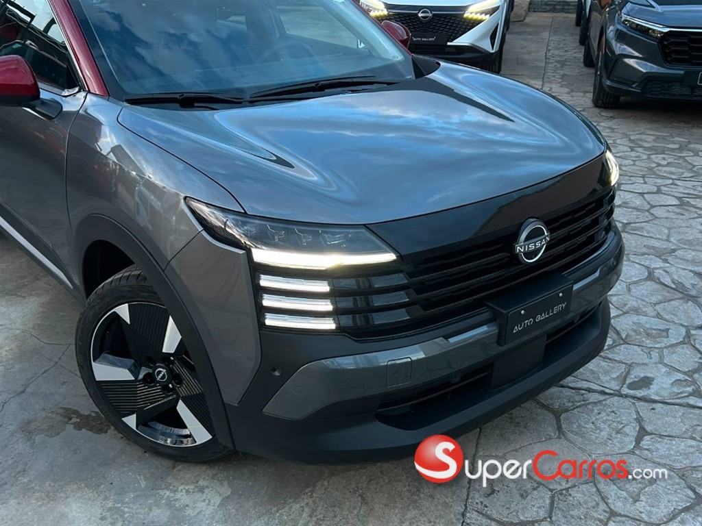 2027 Nissan Kicks Exclusive — foto 2 / 12
