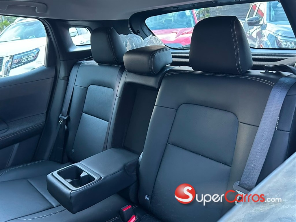 2027 Nissan Kicks Exclusive — foto 12 / 12