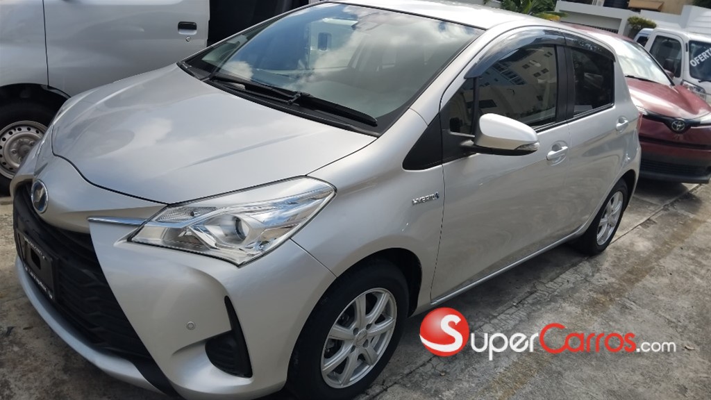 2020 Toyota VITZ Hybrid