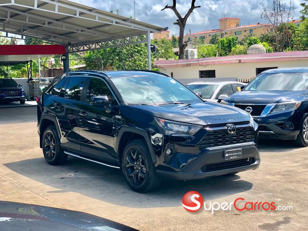 2021 Toyota RAV4 LE — foto 2 / 10