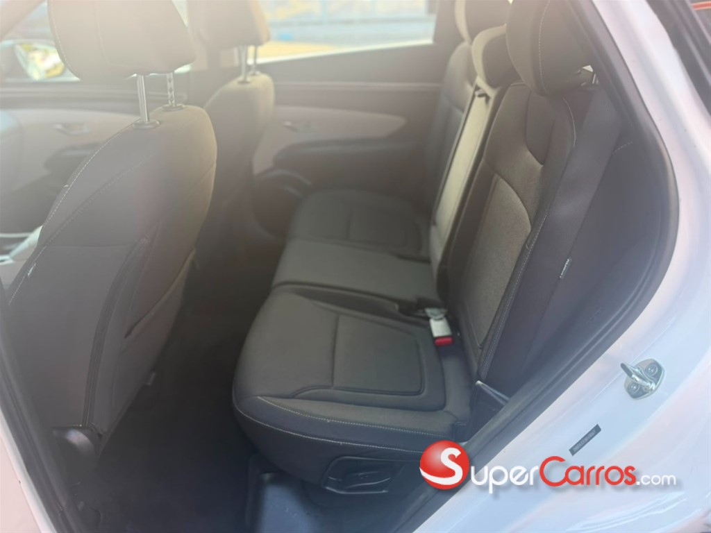2024 Hyundai Tucson SE — foto 7 / 11