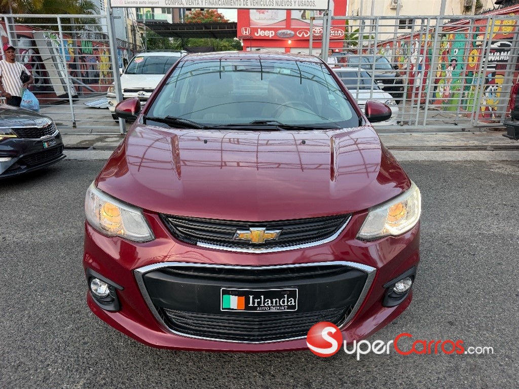2020 Chevrolet Sonic LT — foto 2 / 11