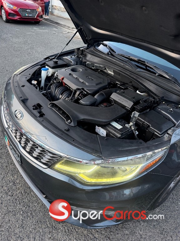 2020 Kia Optima SE — foto 11 / 12