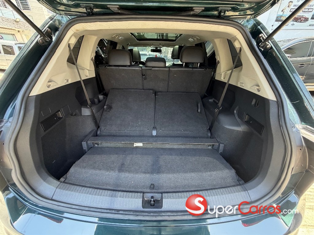 2019 Volkswagen Tiguan SE 4Motion — foto 8 / 9