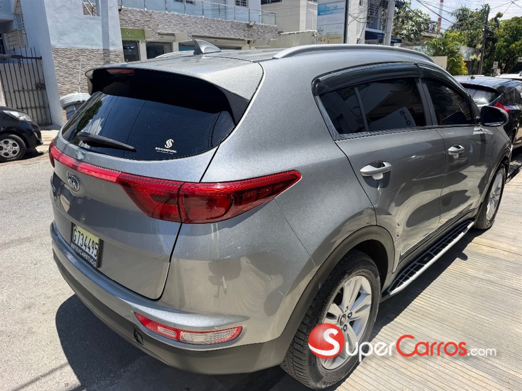 2019 Kia Sportage LX — foto 4 / 10