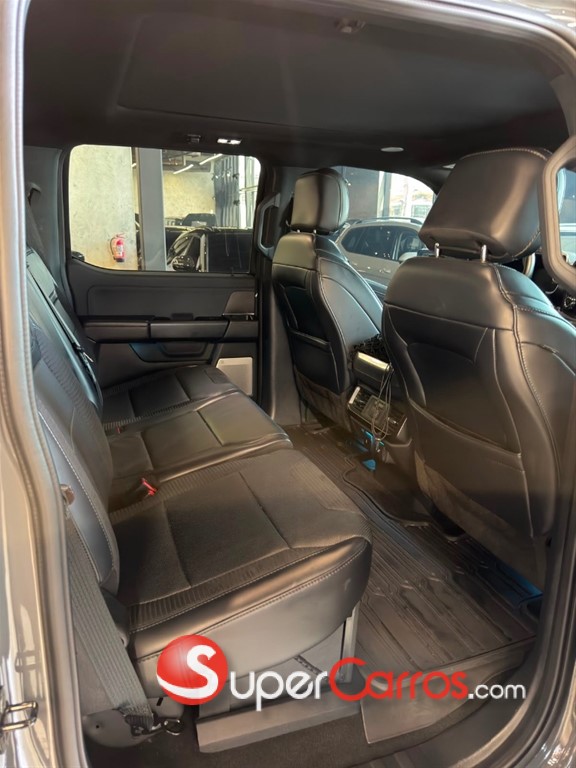 2021 Ford F 150 Raptor — foto 9 / 12