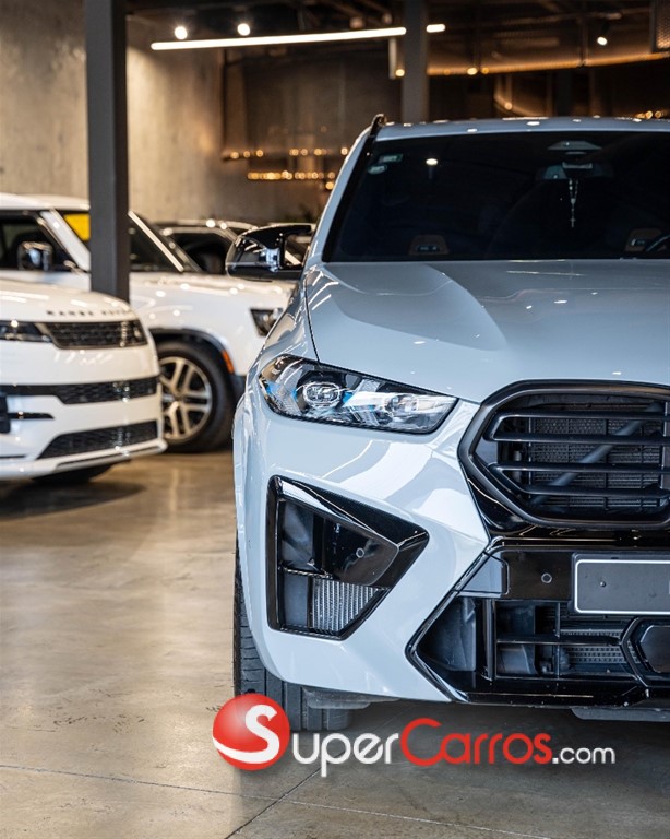 2025 BMW X 5 M COMPETITION — foto 3 / 12