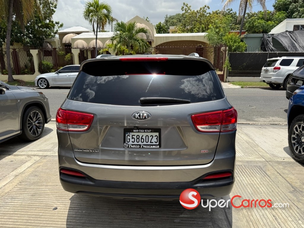 2016 Kia Sorento LX — foto 5 / 9