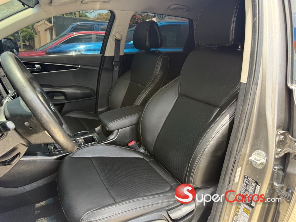 2016 Kia Sorento LX — foto 6 / 9