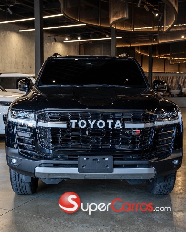 2025 Toyota Land Cruiser GR SPORT — foto 2 / 12