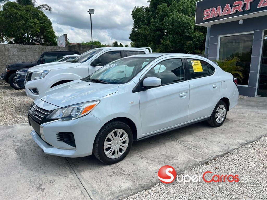 2023 Mitsubishi Motors Mirage G4 SE — foto 3 / 8