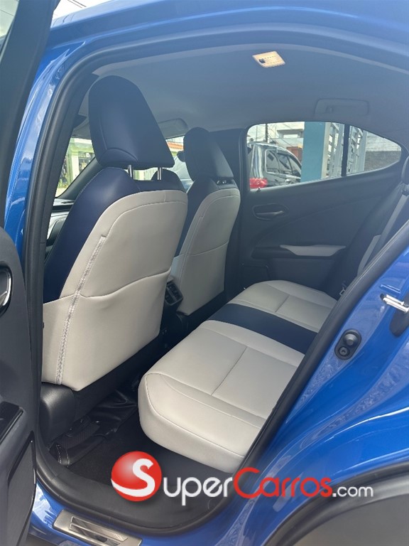 2020 Lexus UX 250 HYBRID — foto 7 / 12