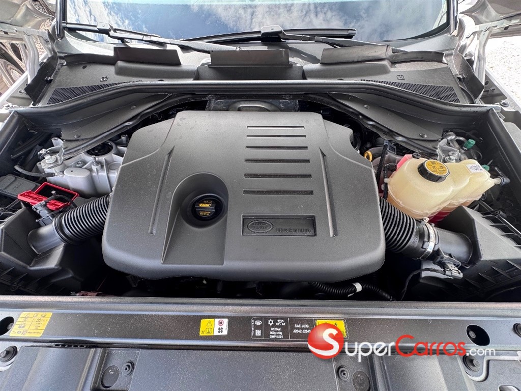 2025 Land Rover Range Rover Sport SE — foto 10 / 10