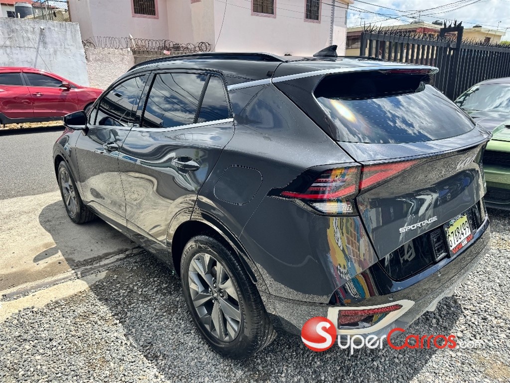 2024 Kia Sportage GT Line — foto 8 / 12